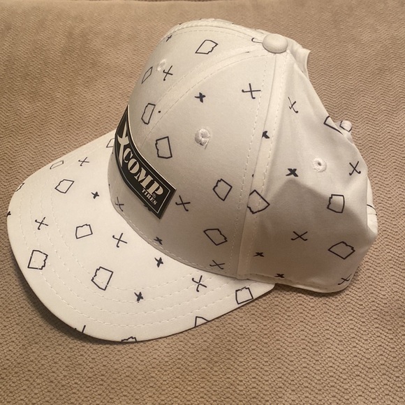 XComp Tires baseball cap NWOT - Picture 4 of 4